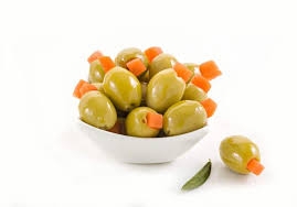 زيتون محشي جزر